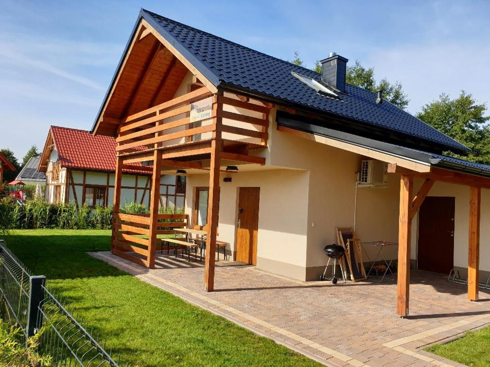Osada Cztery Pory Roku - Dom Jesien Villa Kopalino Dış mekan fotoğraf